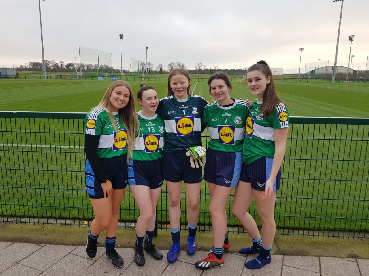 senior-girls-gaelic-football-team-st-mac-dara-s